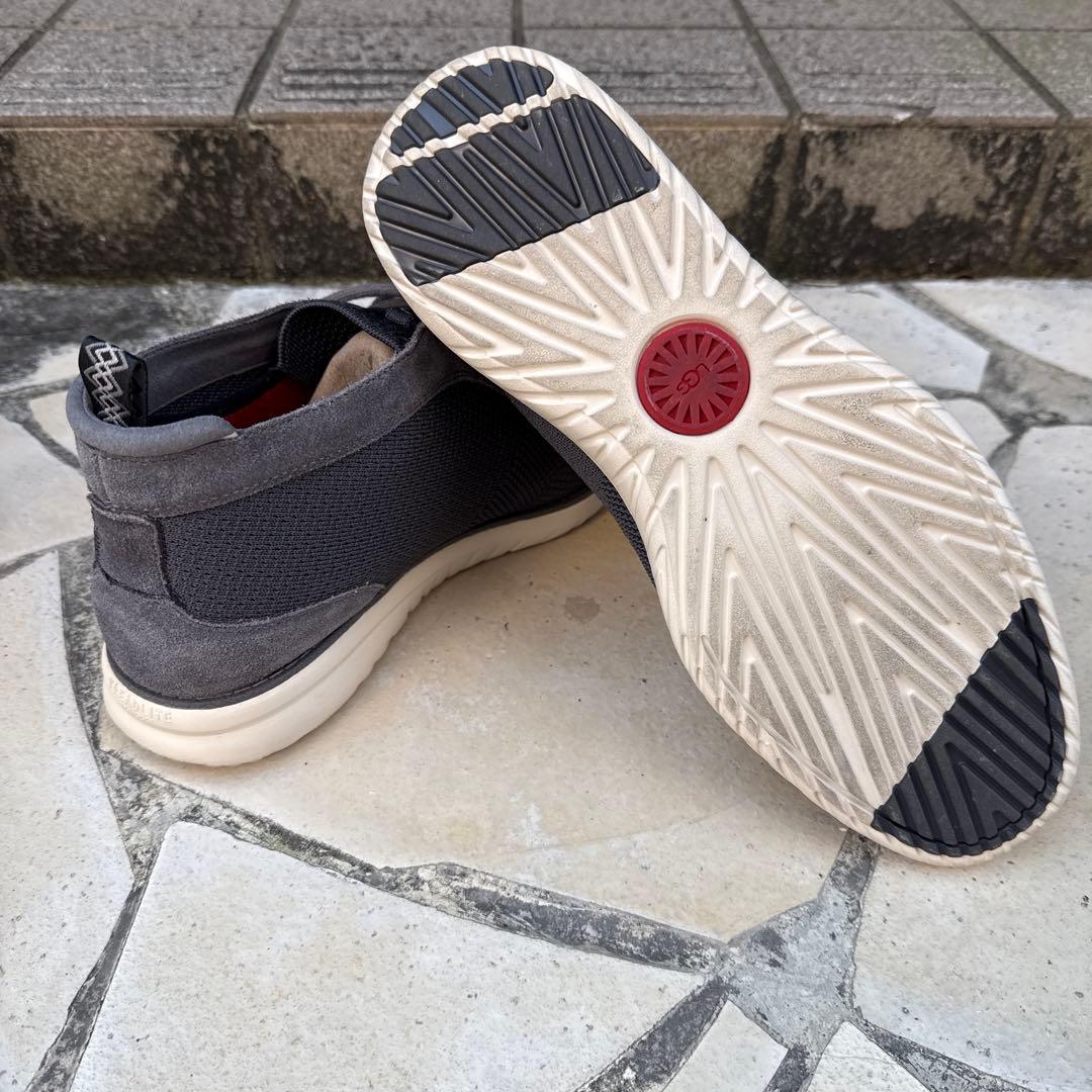 清ちゃんさん専用　ugg ダークグレー ハイカットスニーカー