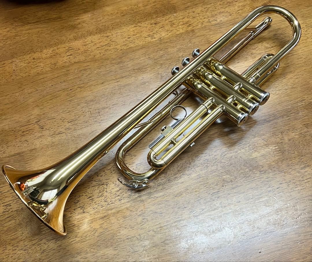 美品 YAMAHA ヤマハ YTR-1335 トランペット ケース付き