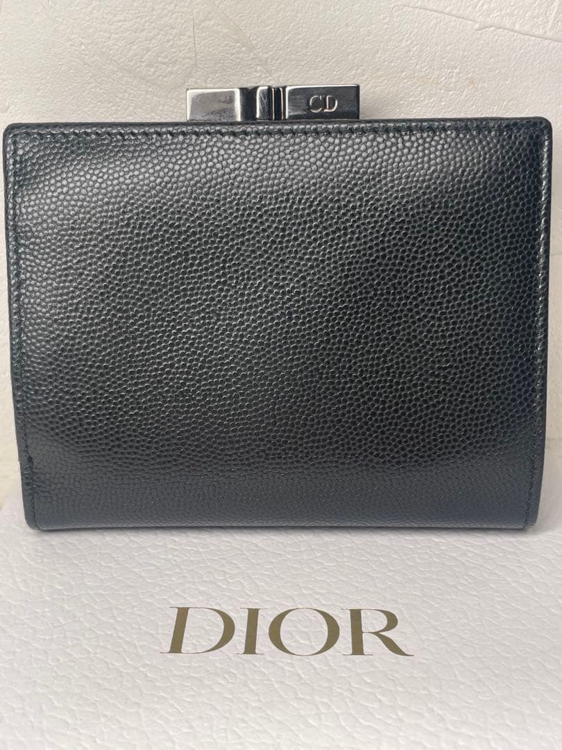 【新品未使用】ChristianDior ブラックレザー 二つ折り財布
