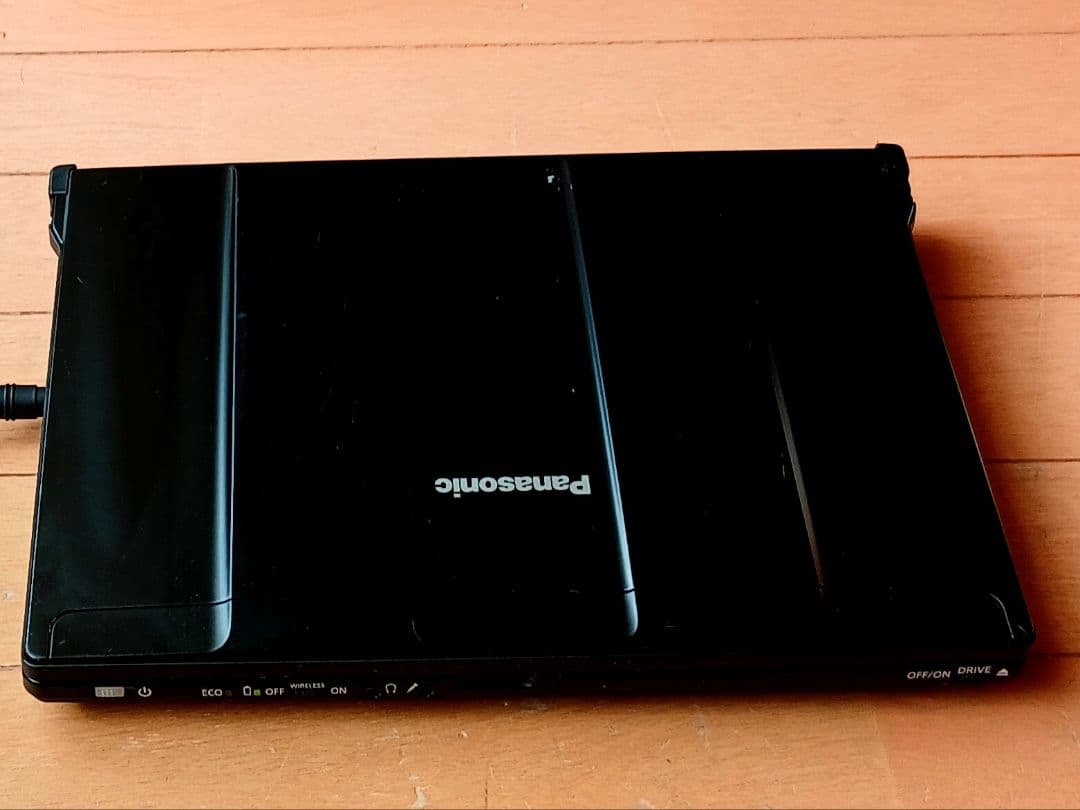 ノートパソコン パナソニック　レッツノートCF-S9、オフィス付き！設定不要！➀