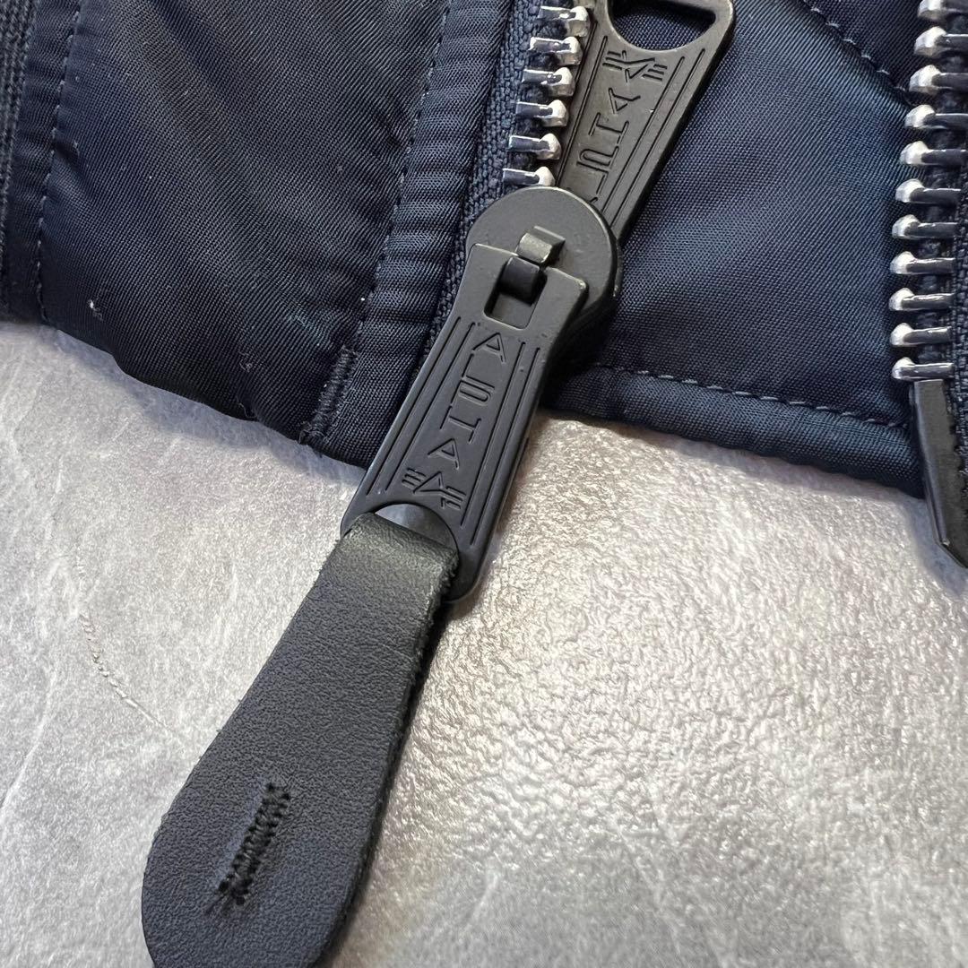 kaj