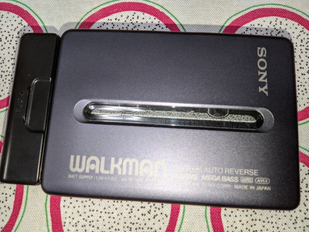 SONY WALKMAN WM-EX677 GROOVE ソニー　ウォークマン