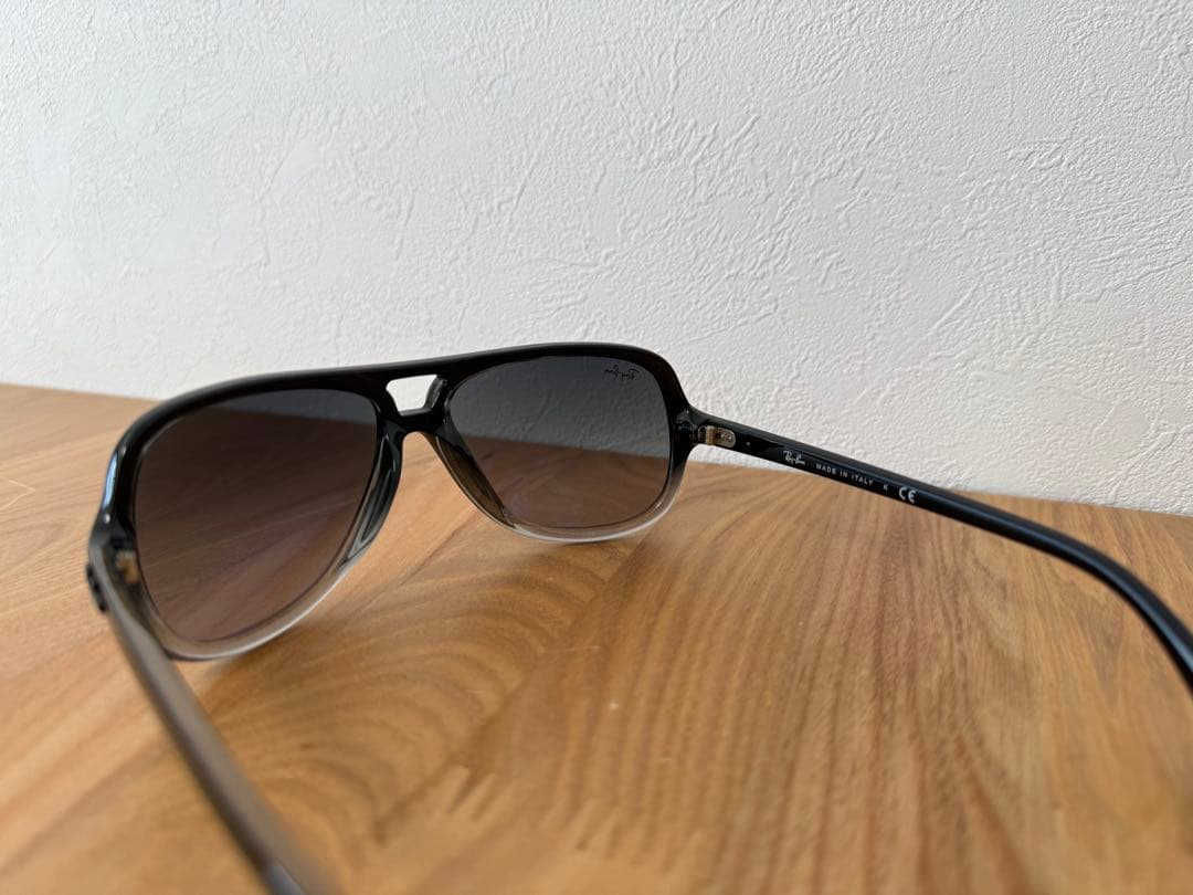 Ray-Ban & Armani Exchange サングラス