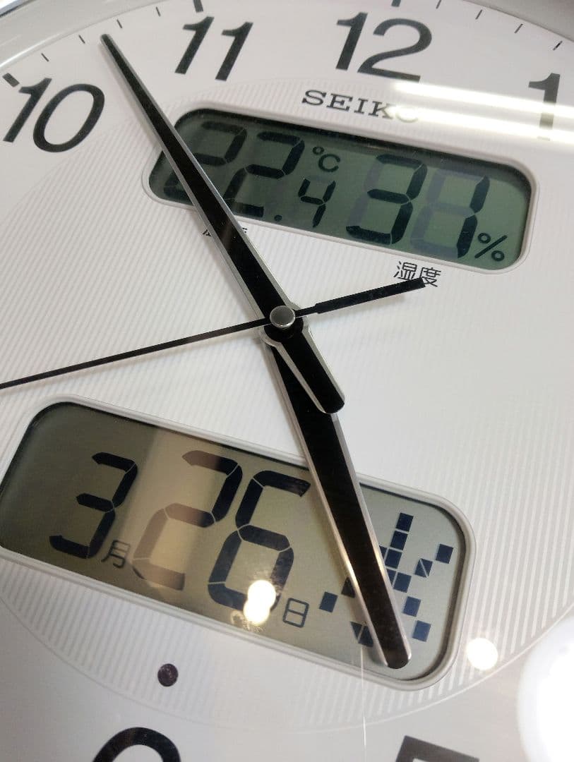 SEIKO 電波時計（KX383S）