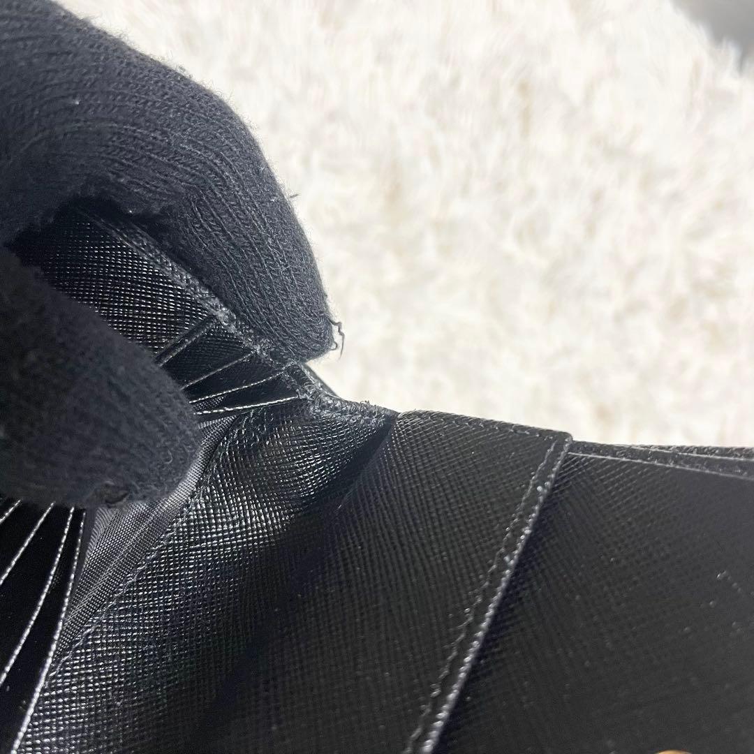 未使用級✨PRADA ミニ財布　ブラック　サフィアーノ　メタル