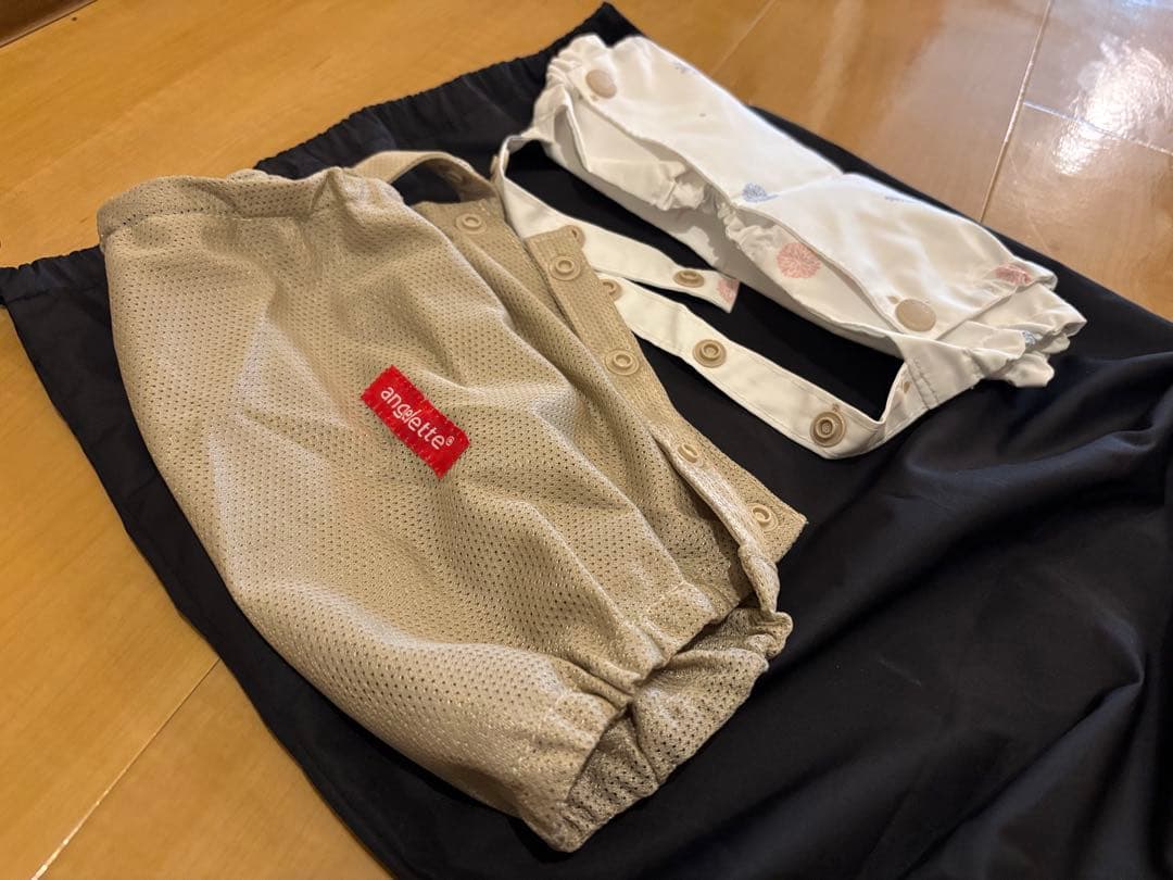 【極美品】アンジェレッテ ベビーキャリアオン　ベージュ