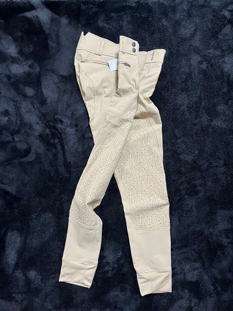 未使用　乗馬　馬具　Derby House キュロット　ズボン　パンツ