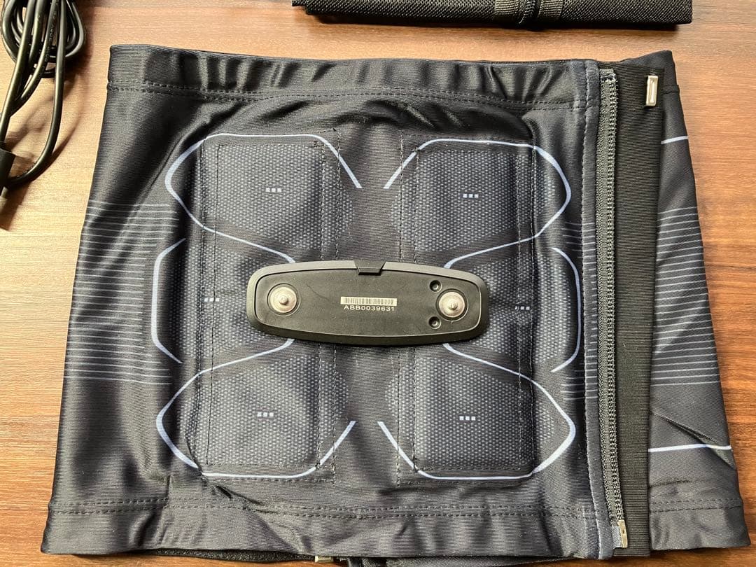 SIXPAD トレーニングベルトMサイズ