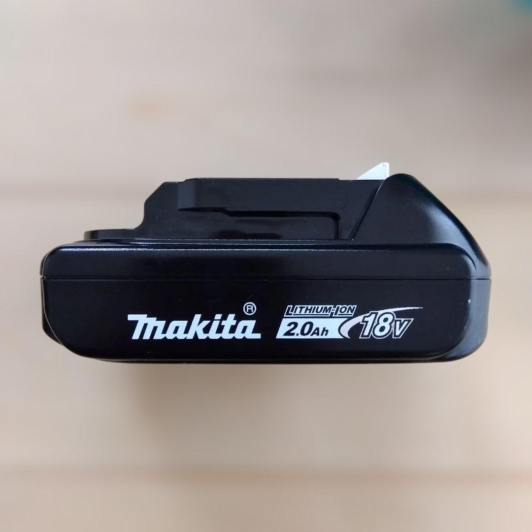 マキタ掃除機 XLC02 サイクロン バッテリー 充電器付属