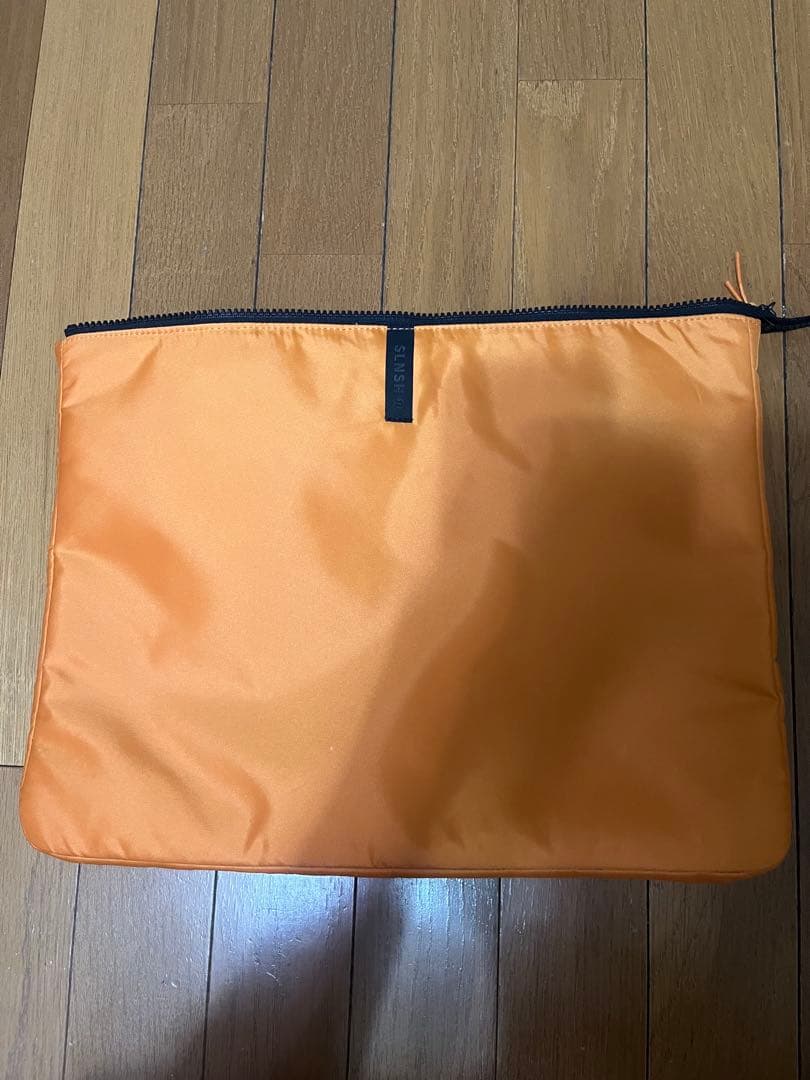 lululemon SLNSH バッグ