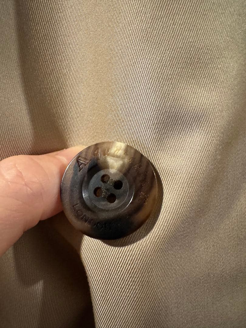 【未使用】アクアスキュータム　トレンチコート　キャメル