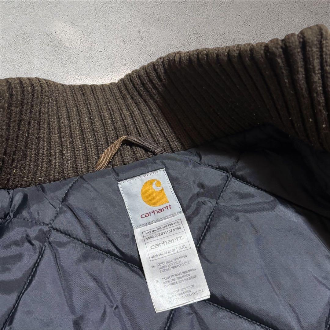 【N94】Carhartt 中綿ジャケット 迷彩 XXLビッグサイズリブネック