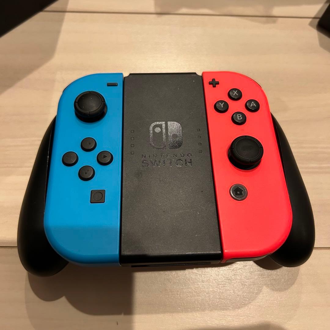 Nintendo Switch 本体　箱付き　ケース付き