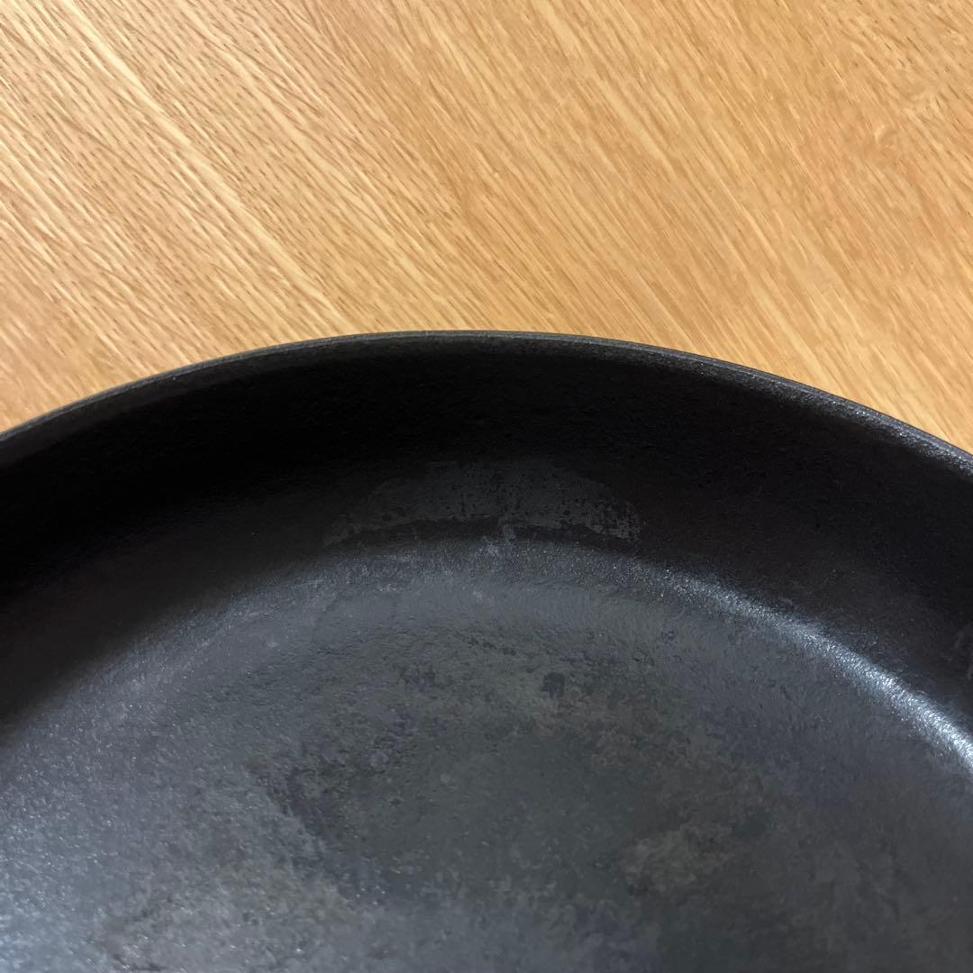 バーミキュラ　フライパン（ウォールナット）フタ付き　26cm