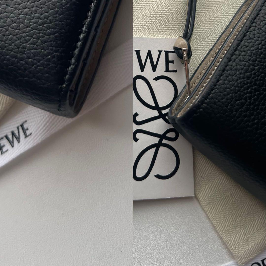 244 極上美品 LOEWE ロエベ 2つ折り財布