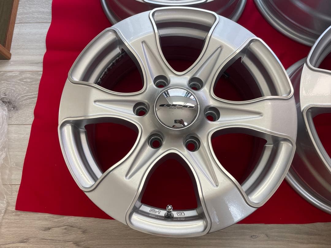 【極美品】GPO MOTORING 16インチホイールTA-28 ハイエース