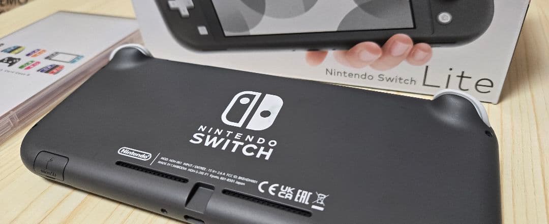 ほぼ未使用 Switch Lite 本体 2026年購入 グレー