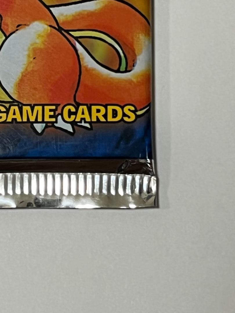 ポケモンカード 英語版 初期 未開封新品 リザードン 表紙 旧裏面 パック