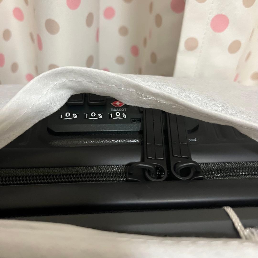 【新品未使用未開封】イノベーター スーツケース INV30