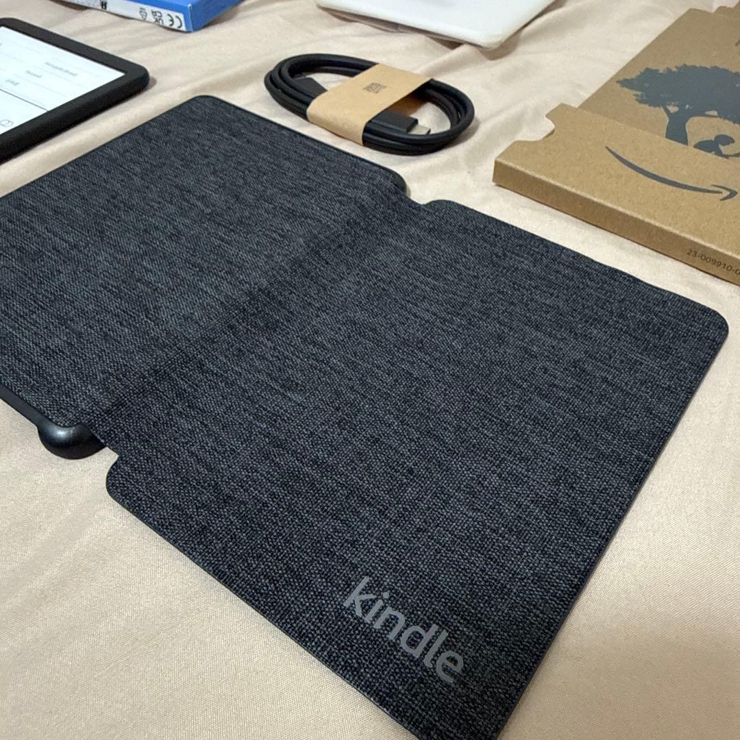 Kindle 11世代　16GB 広告なし 美品 ケース付き