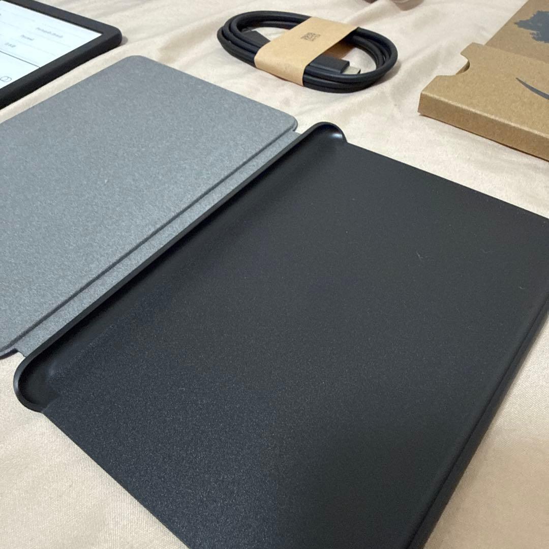 Kindle 11世代　16GB 広告なし 美品 ケース付き