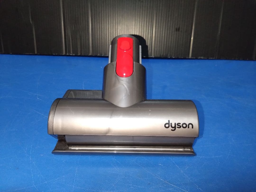 新生活はDysonで‼️ V10 SV-12サイクロン式 コードレスクリーナー③