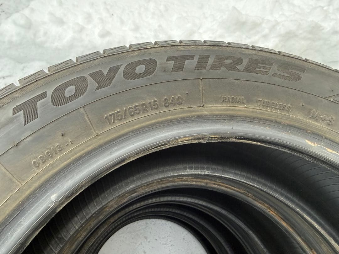 175/65R15 24年製　トーヨータイヤ　冬タイヤ　【①】