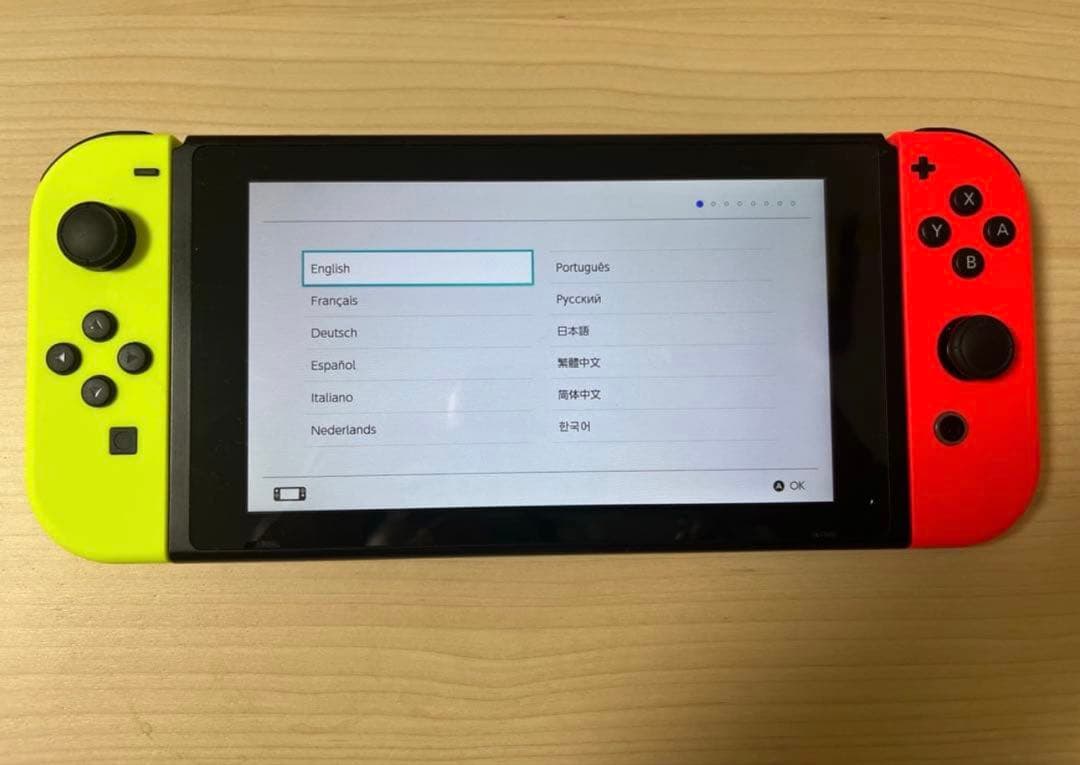 Nintendo Switch 本体 ネオンイエロー/ネオンレッド　　箱無し