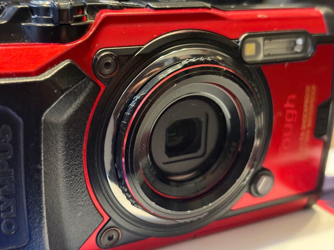 OLYMPUS Tough TG-6 レッド 本体と付属品
