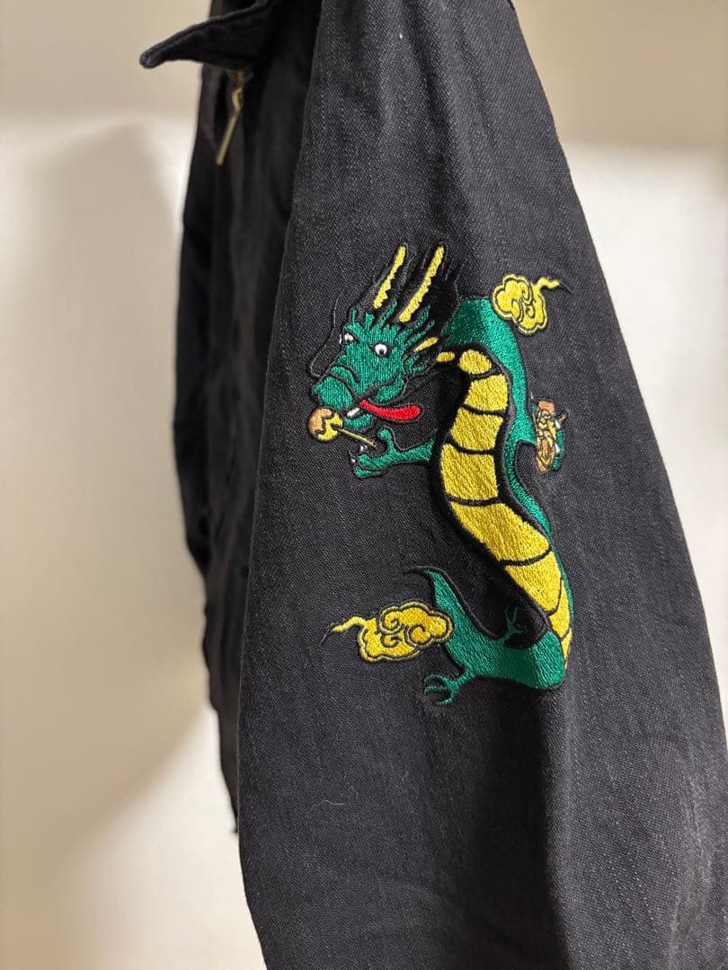 【SAMURAI JEANS】刺繍入り ジップジャケット ブラック 長袖
