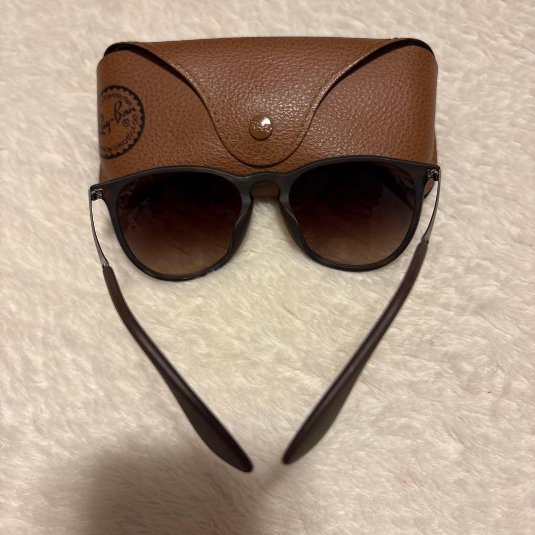 限定価格❗️Ray-Ban ユニセックスウェリントンサングラス ケース付き