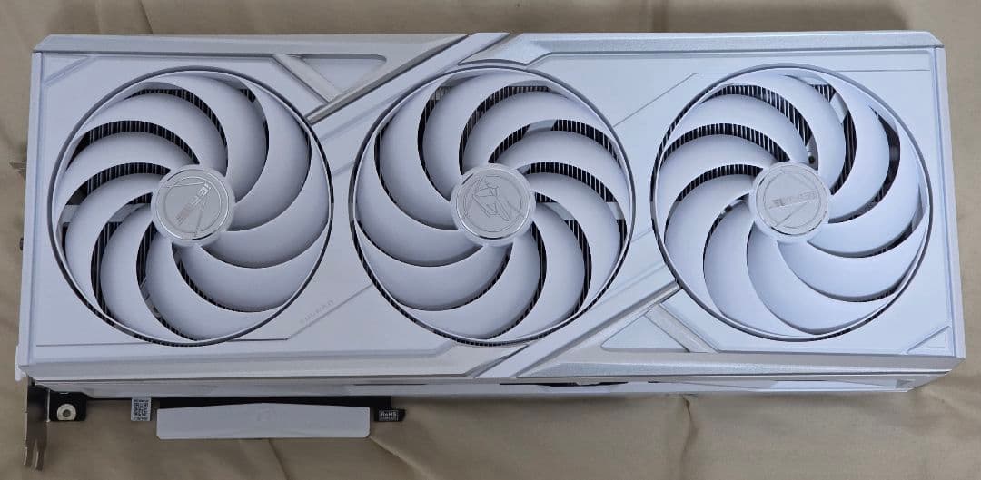 グラフィックボード・グラボ・ビデオカード Colorful GeForce RTX5080 Vulcan W OC 16G