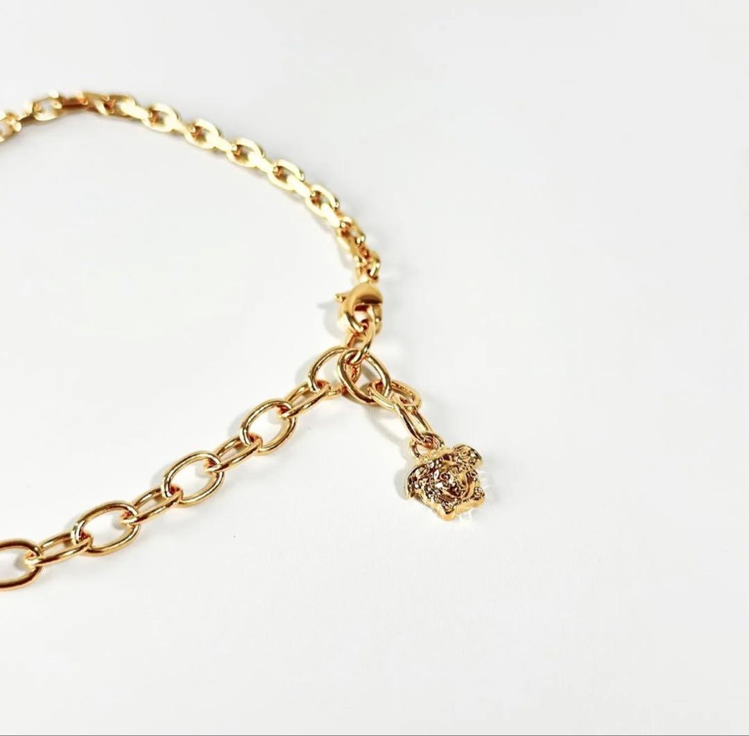 【未使用級・送料無料・極美品】VERSACE ネックレス ゴールド　グレカ