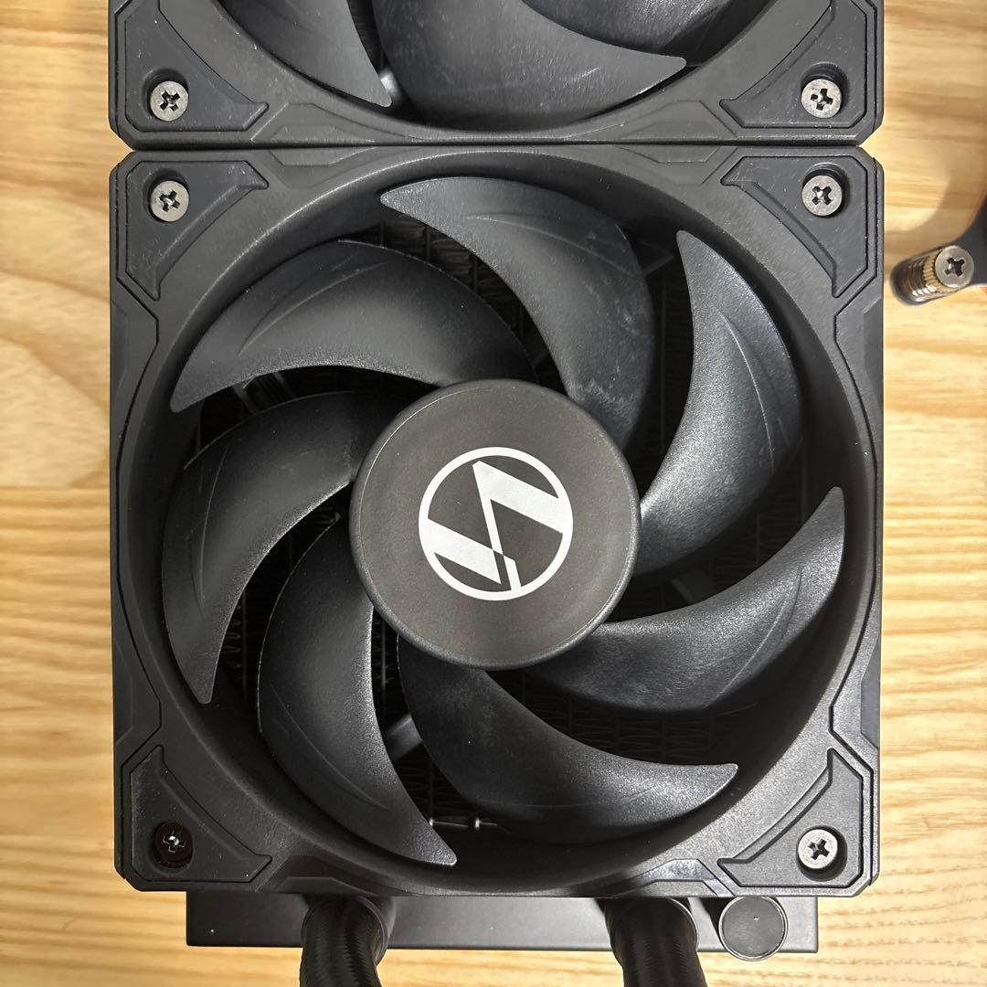 Lian Li GA II LITE 240 PERFORMANCE水冷クーラー