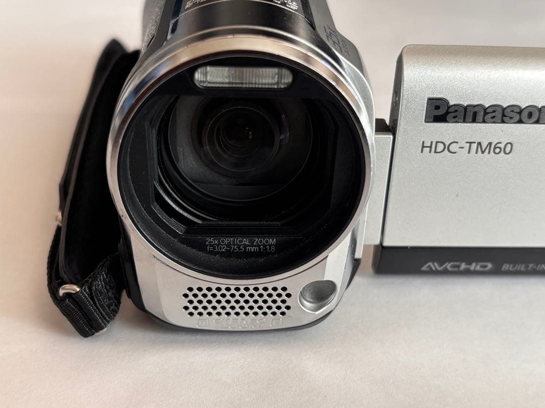 Panasonic HDC-TM60 ビデオカメラ本体