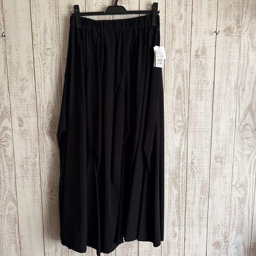 新品　fennel 定価¥1万8900円　タックワークストレッチフレアスカート