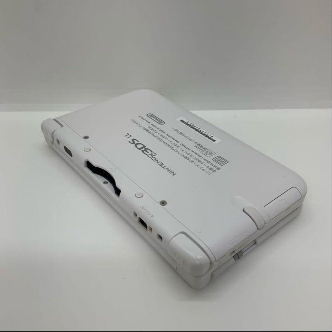 ★極美品★ニンテンドー3DS LL ホワイト