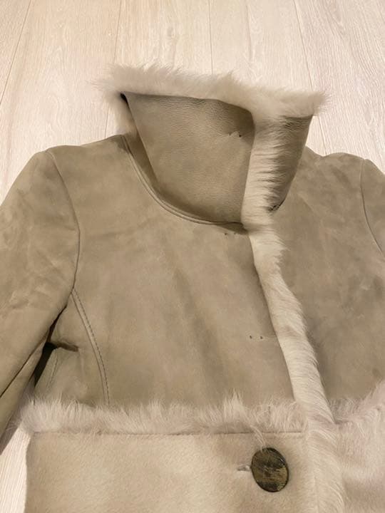 [charade_xoxo] 美品 英国製 リアルムートンコート