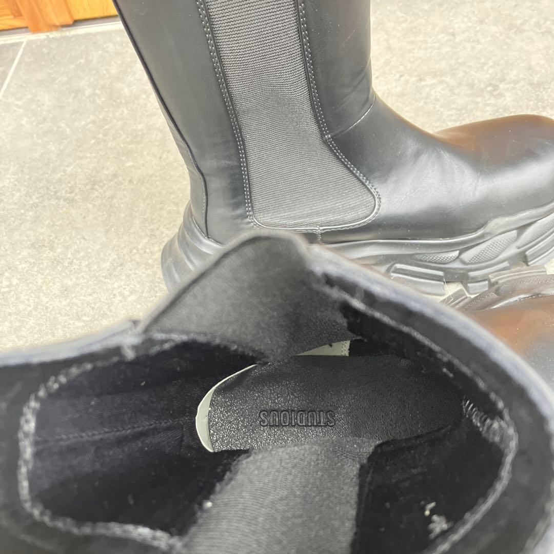 STUDIOUS ステュディオス　Track Sole Short Boots