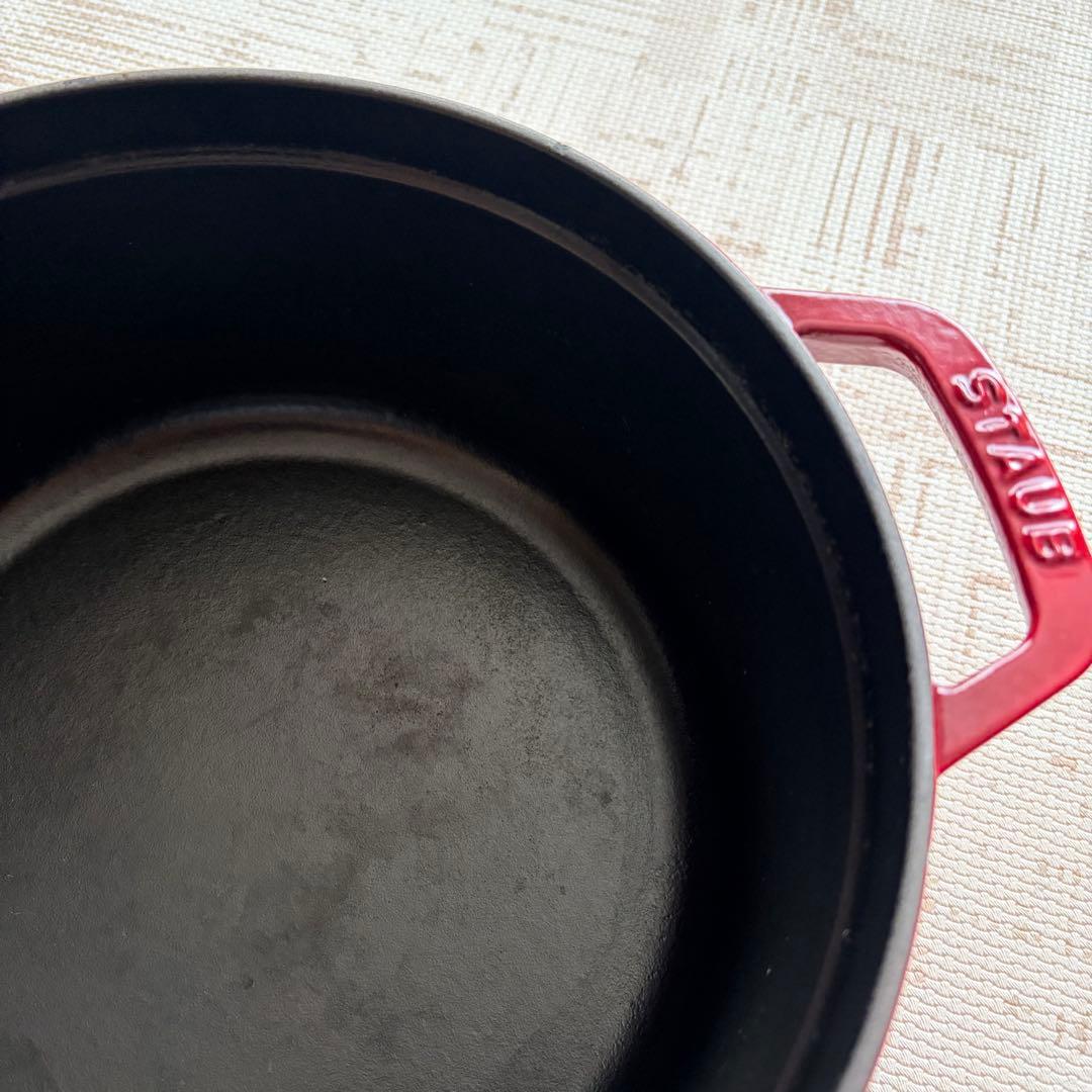 STAUB ストウブ ココットラウンド 24cm レッド ピコ 両手鍋 無水調理