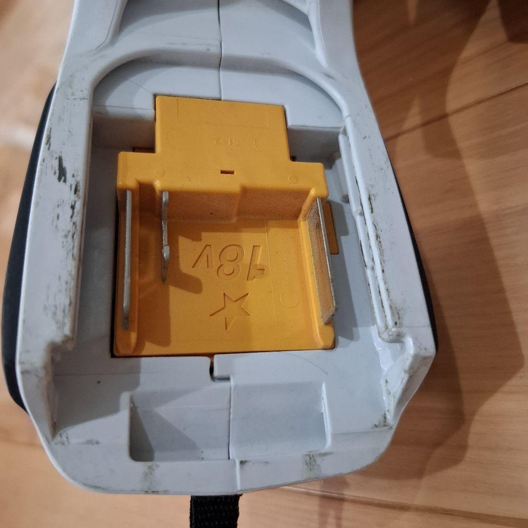 マキタ18v掃除機 CL180FD