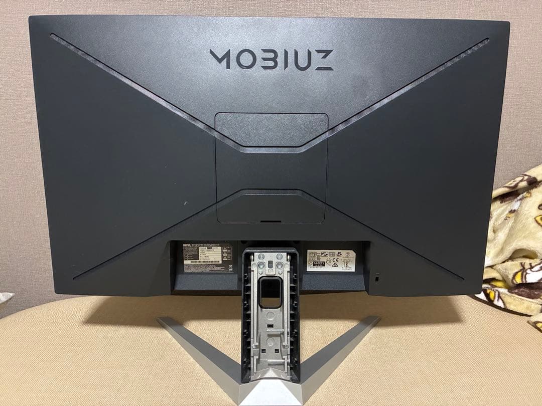 BENQ モニター