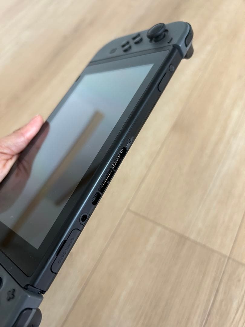 こ*と様 【ジャンク品】Nintendo Switch グレー 本体