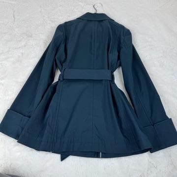 美品　Courrèges　トレンチコート　ベルト付き　ボタン　38サイズ　綿混