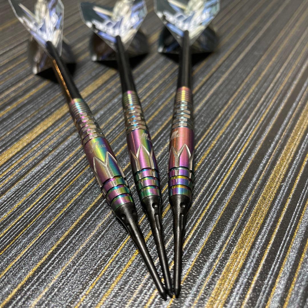 ラスト1点 珍しいレインボーカラー エンペラー ポリゴン ソフトダーツ おすすめ