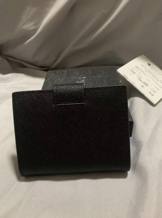 PRADA サフィアーノ 二つ折り財布 ゴールドメッキ金具&