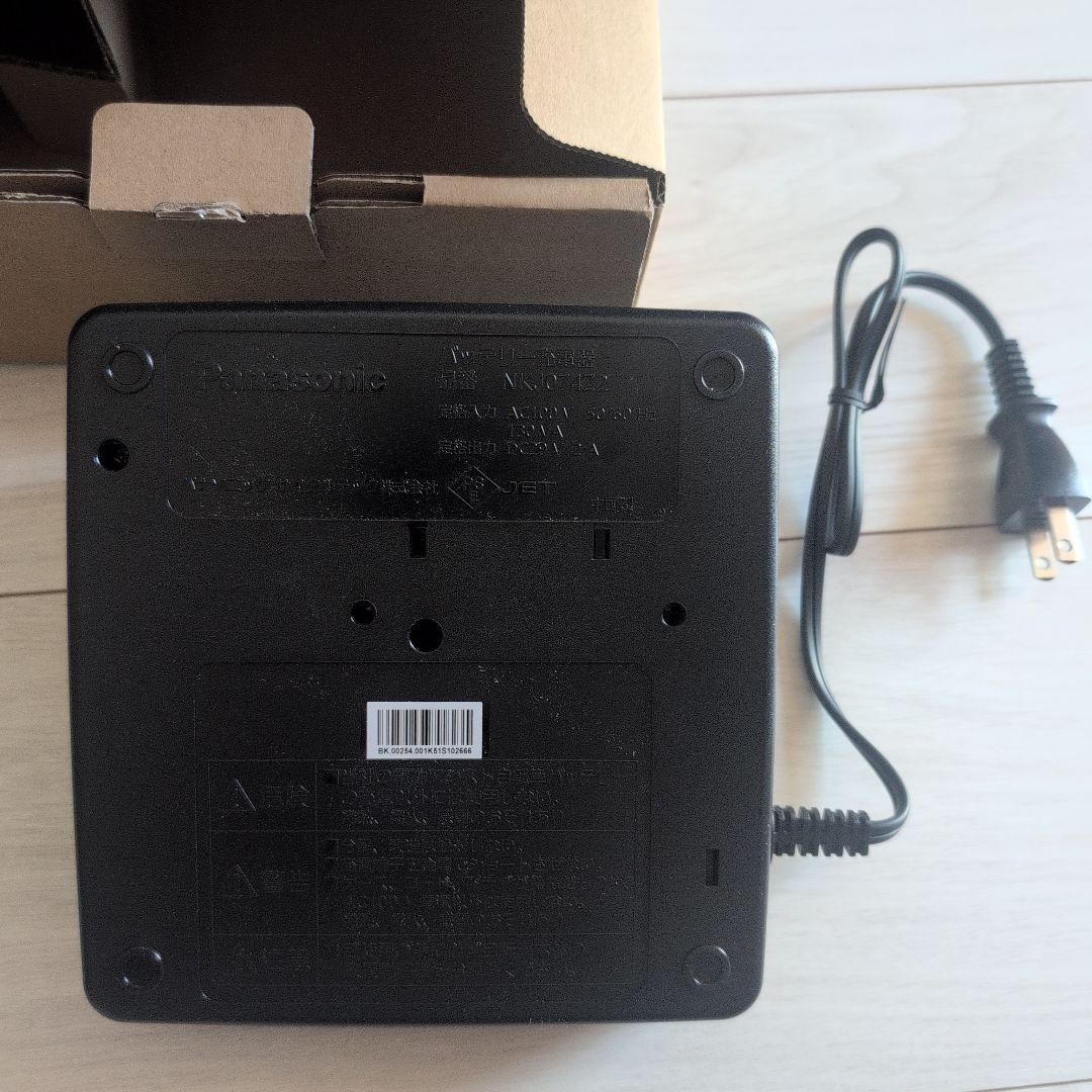 Panasonic NKJ074Z2 充電器 黒
