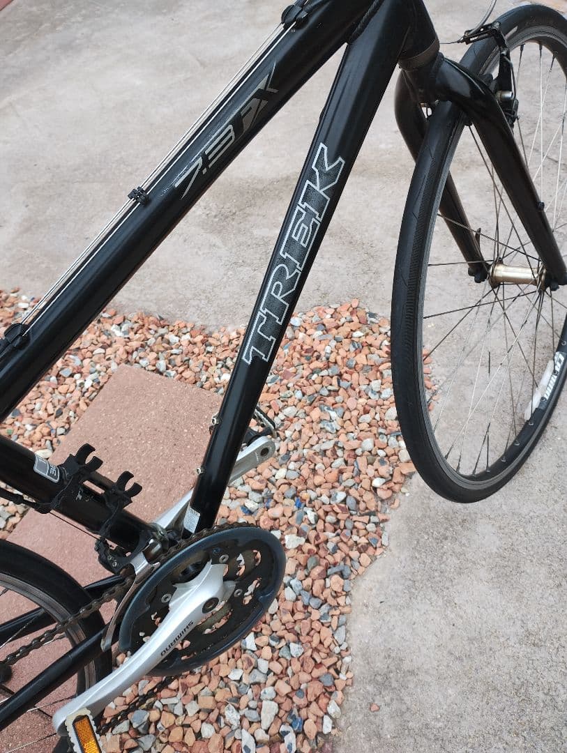 TREK 7.3FX クロスバイク