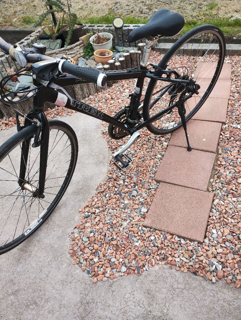 TREK 7.3FX クロスバイク