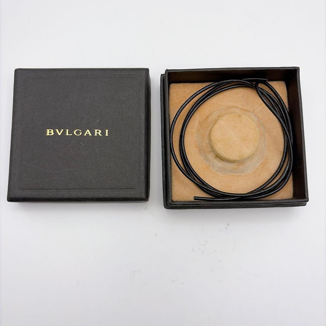 BVLGARI ビーゼロワン イタリア製 シルバーリング ネックレス レザー紐付